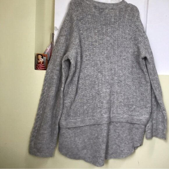 TAHARI NEW Cable Knit Oversized Mohair Wool Spandex Long Sweater Stretch Cozy L - Picture 3 of 16